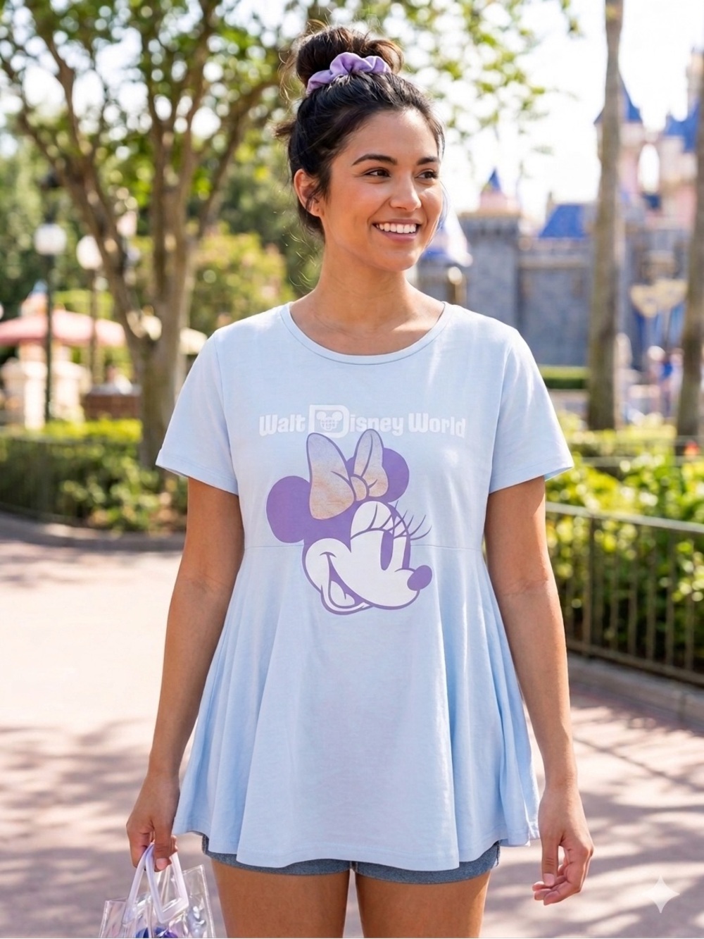 Disney Light Blue Tee with Minnie Mouse Graphic - Flowy - Sparkle